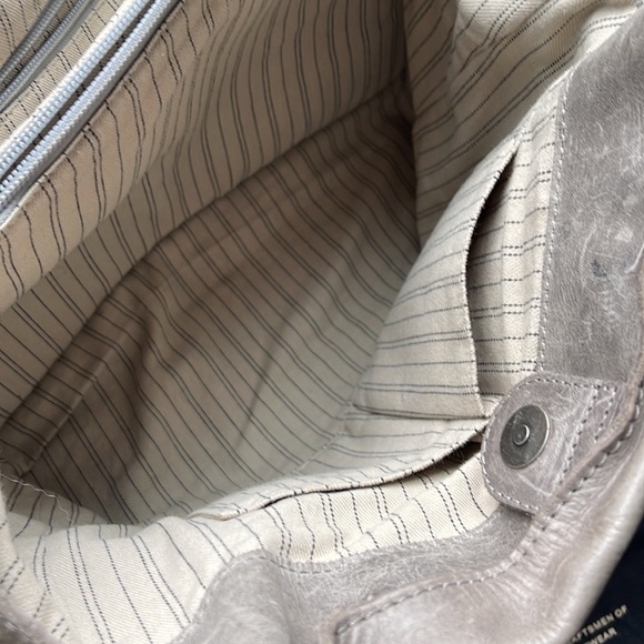 Gorgeous FRYE Melissa Tote - Picture 4 of 8